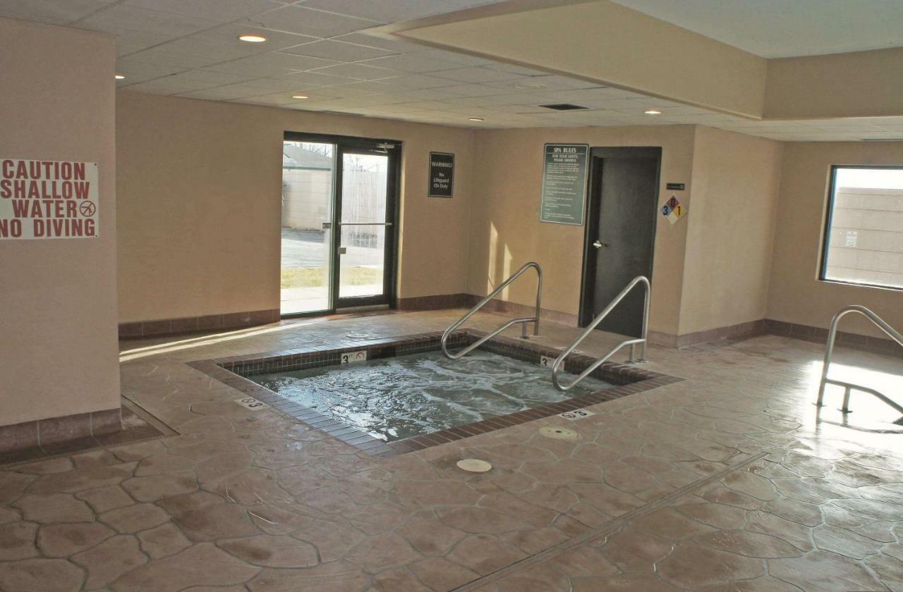 Hotel La Quinta By Wyndham Omaha Airport Downtown Carter Lake Exterior foto